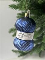 Нитки синие 2881