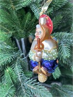 Баба-Яга с подарками 2735